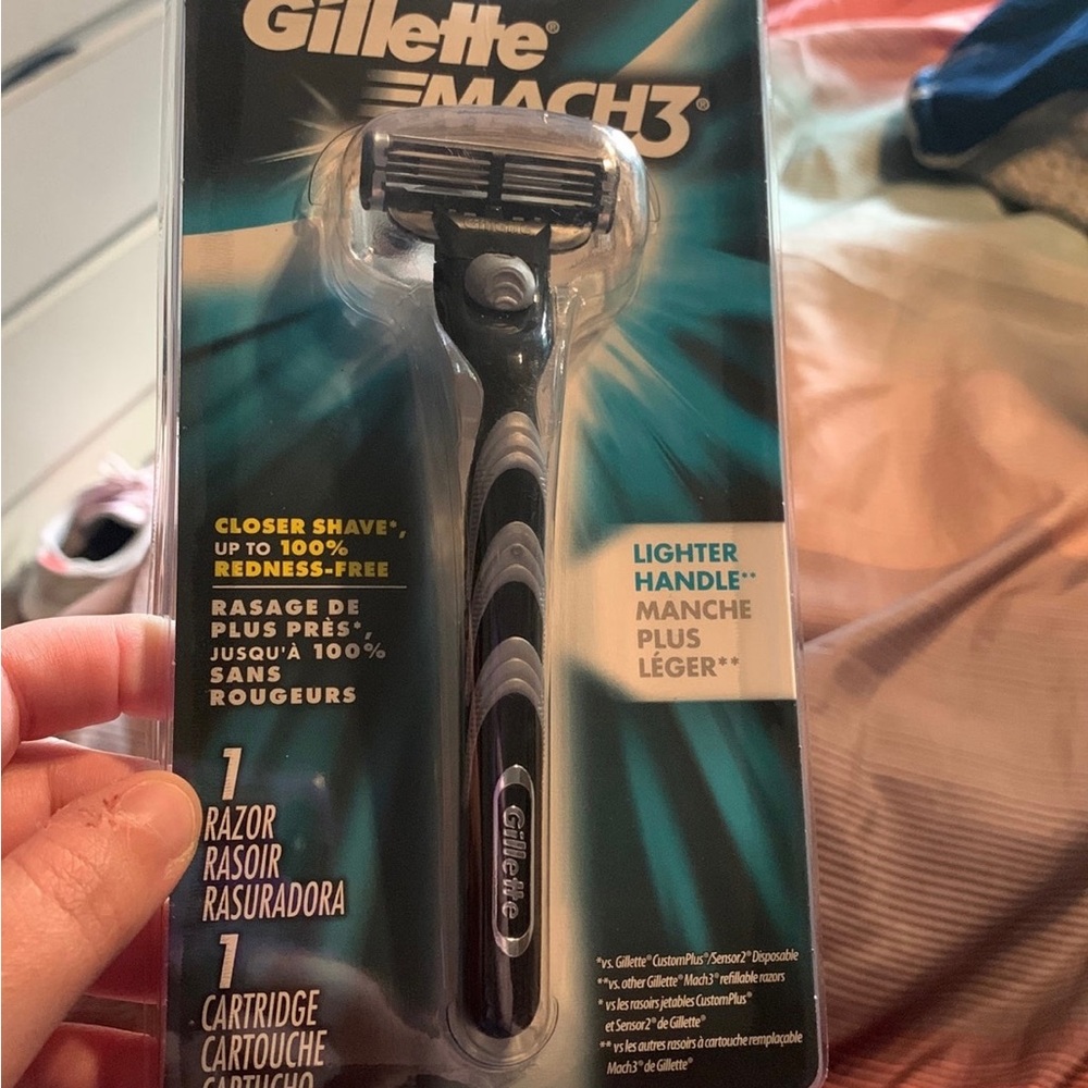 Razor - Picture 1 of 2